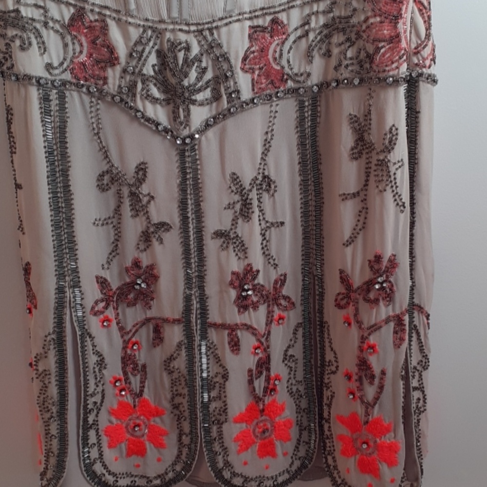 Dress - Picture 3 of 6